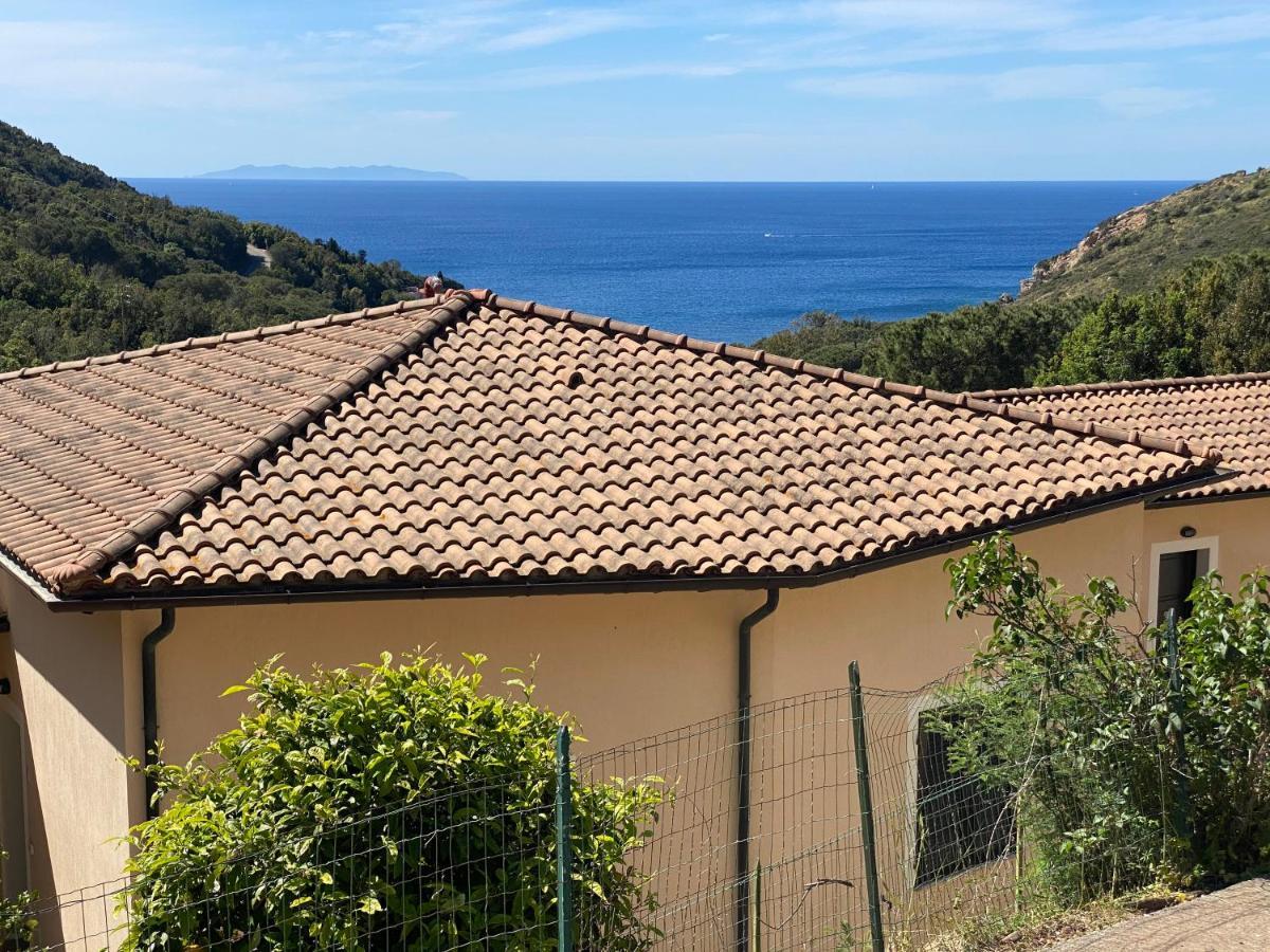 Villetta Ai Peri Nisporto Exteriér fotografie
